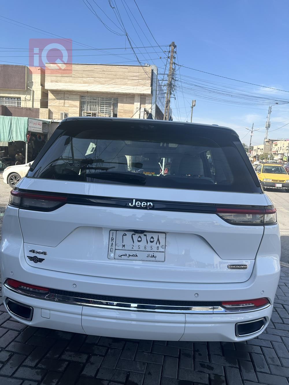 جیپ گراند شیرۆکی